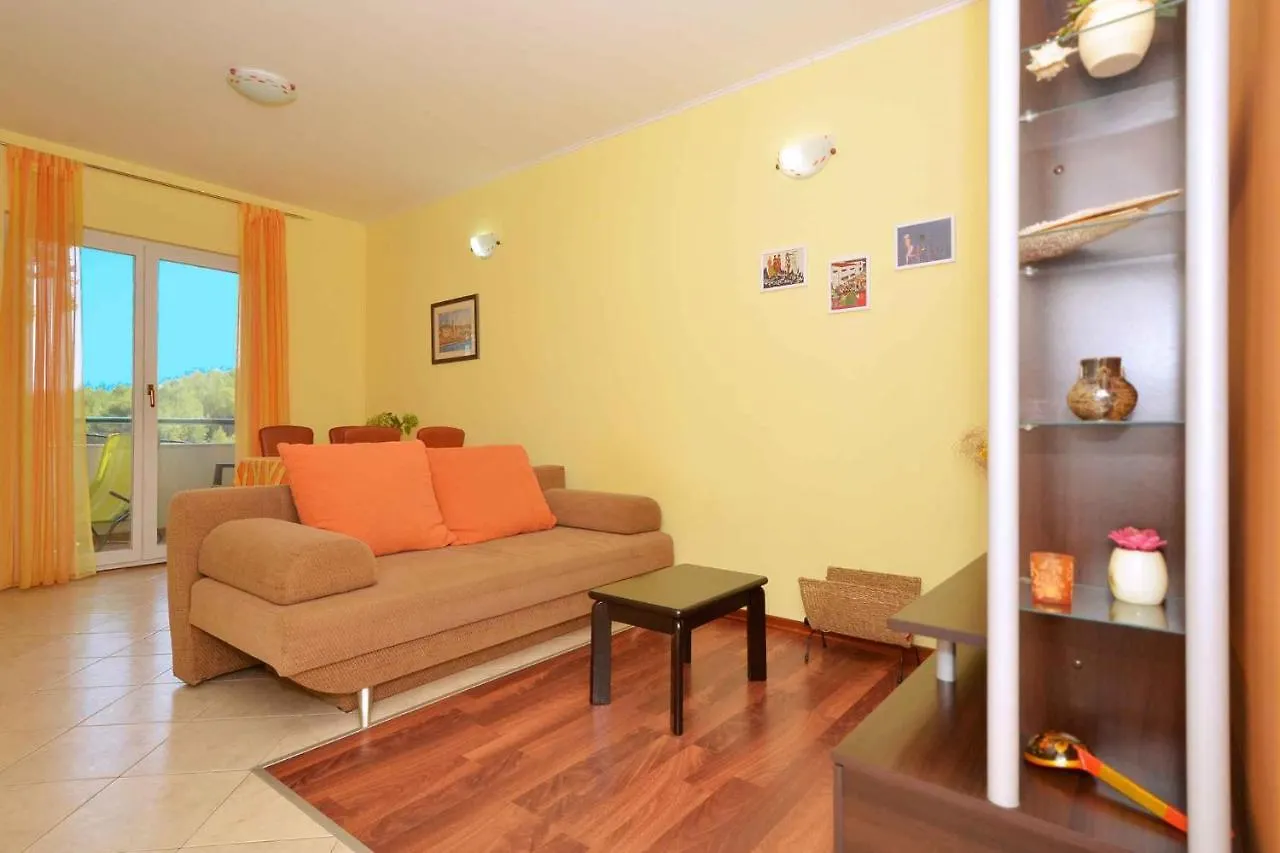 Two-Bedroom Apartment In Slatine II Trogir
